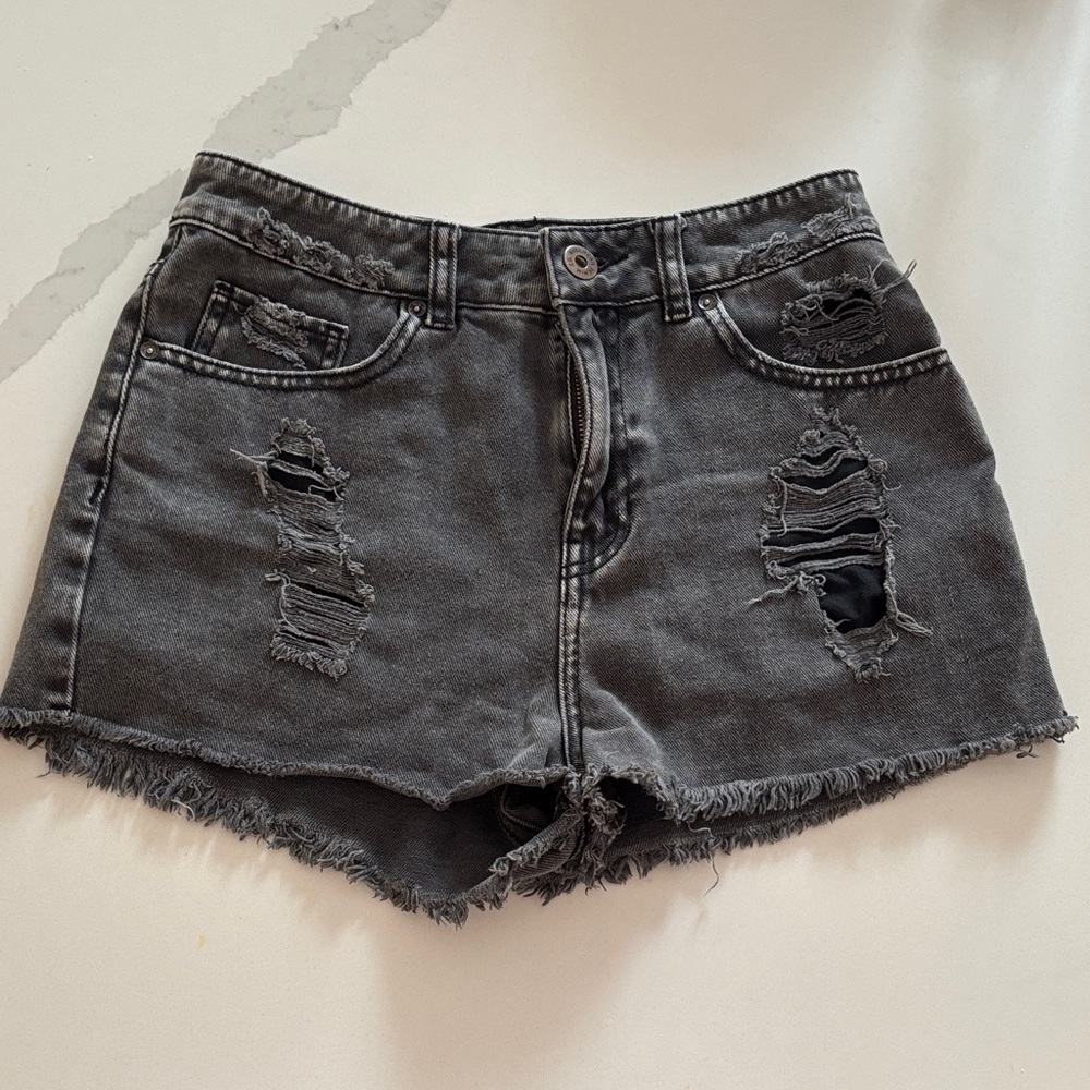 bullhead high rise jean shorts